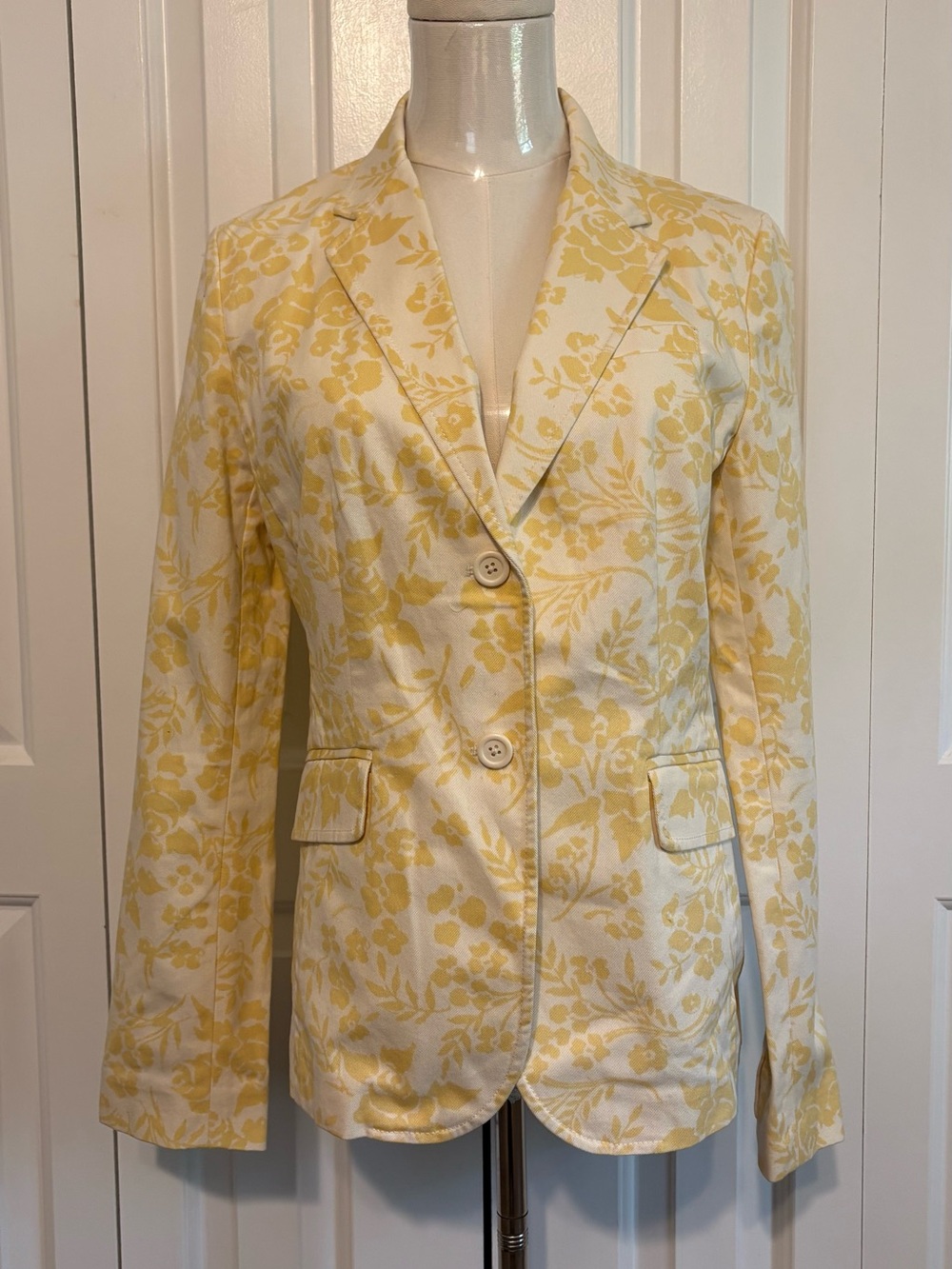 J CREW, Floral Print Yellow and White Blazer, Size 6